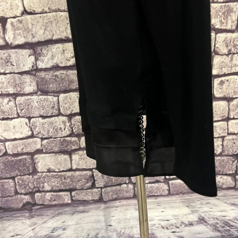 White House Black Market Long Sleeve Top W/ Layered Bottom Size XS - Picture 6 of 10